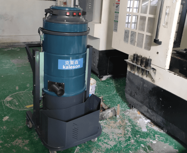 B3-100L大功率工业吸尘器